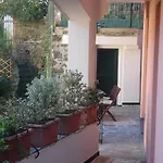 شقة Serenas Side With Parking And Ac