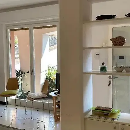 아파트 Serena's Side With Parking And Ac *