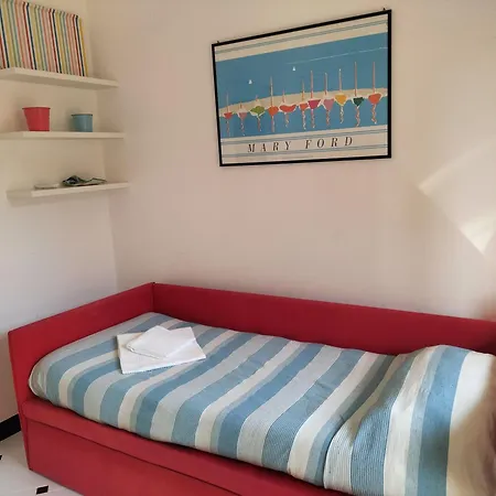 Serena's Side With Parking And Ac Appartement