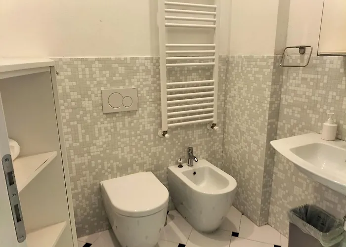 Serenas Side With Parking And Ac شقة مونتيروسّو ال ماري